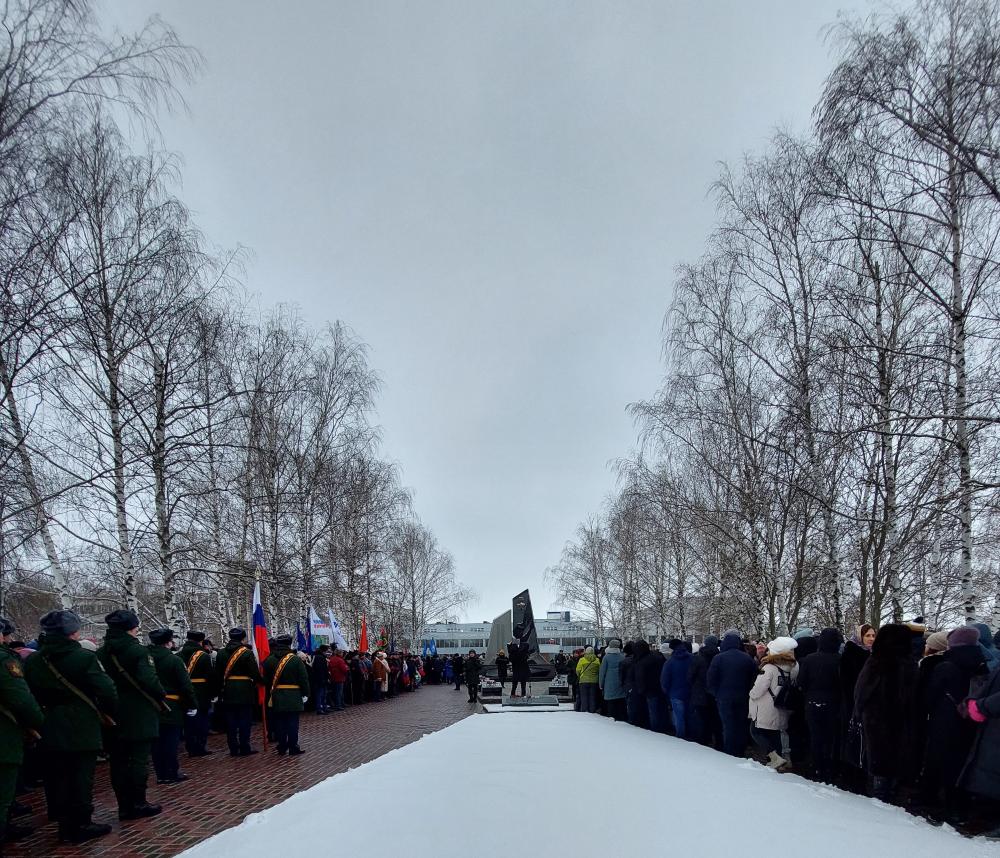 Митинг-концерт в память о россиянах, исполнявших служебный долг за пределами Отечества